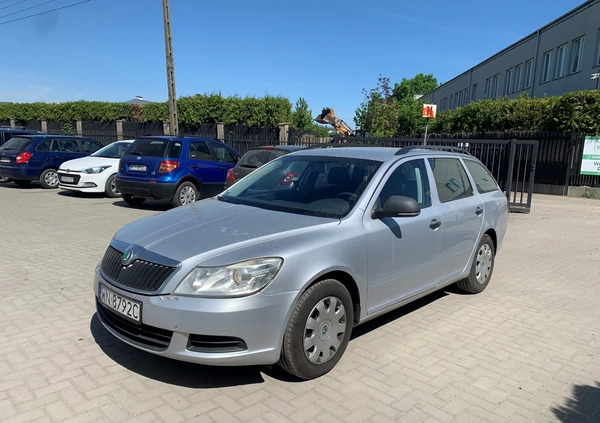 Skoda Octavia cena 16000 przebieg: 370000, rok produkcji 2011 z Warszawa małe 121